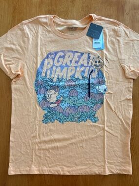 Women’s  'The Great Pumpkin' Peach Graphic Tee